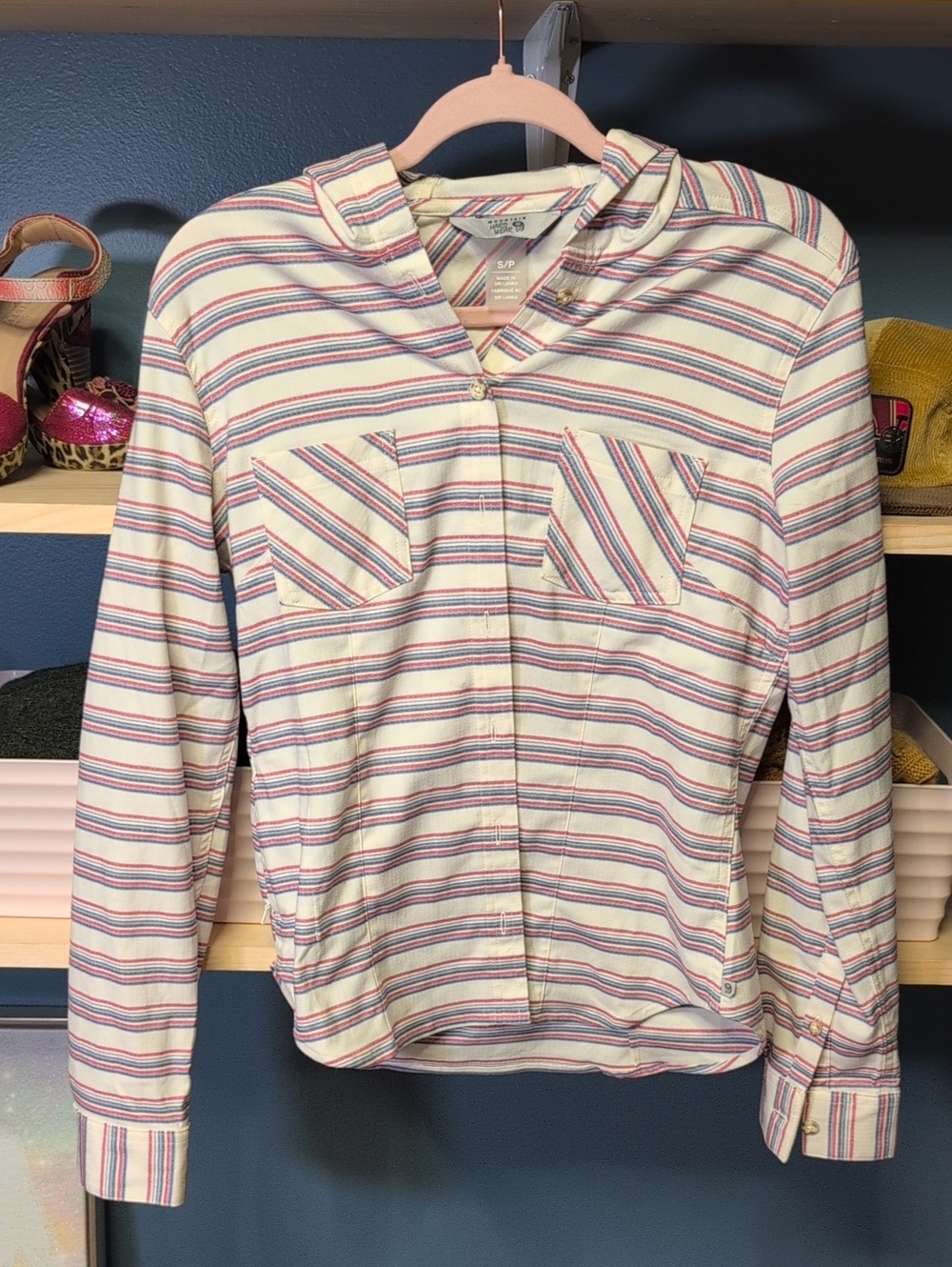 Mountain Hardwear Cream Hooded Striped with Red & Blue Accents